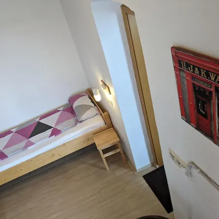 Zum Amtsrichter * Hillesheim